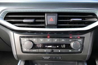 SEAT Arona 1.0 TSI 110 XPERIENCE Lux 5dr DSG
