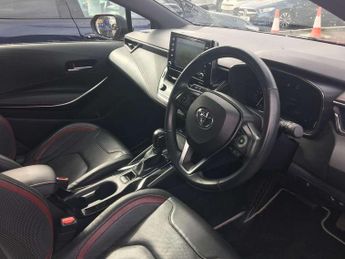 Toyota Corolla 2.0 VVT-i Hybrid Excel 5dr CVT