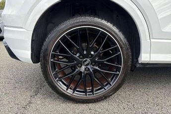 Audi Q2 30 TDI Black Edition 5dr S Tronic