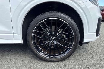Audi Q2 30 TDI Black Edition 5dr S Tronic