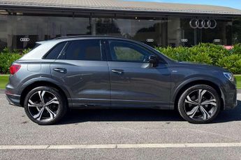Audi Q3 35 TFSI Black Edition 5dr S Tronic [20" Alloy]