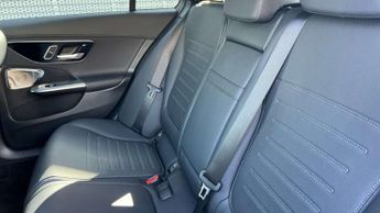Mercedes-Benz C-Class Estate C300 AMG Line Premium Plus 5dr 9G-Tronic