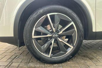 Nissan Qashqai 1.3 DiG-T MH 158 Tekna 5dr Xtronic