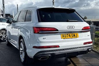 Audi Q7 50 TDI Quattro S Line 5dr Tiptronic