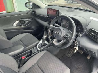 Toyota Yaris 1.5 Hybrid Icon 5dr CVT