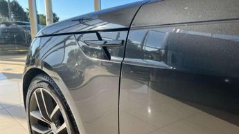 Land Rover Range Rover Sport 3.0 D300 Dynamic SE 5dr Auto