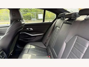 BMW 3 Series 330e M Sport Pro Edition 4dr Step Auto
