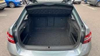 Skoda Superb 2.0 TDI CR Sport Line 5dr DSG [7 Speed]