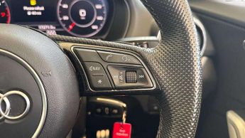 Audi Q2 35 TFSI Black Edition 5dr S Tronic