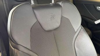 Audi Q2 35 TFSI Black Edition 5dr S Tronic