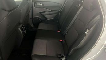 Nissan Qashqai 1.3 DiG-T MH 158 Premiere Edition 5dr Xtronic