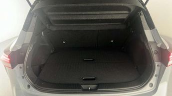 Nissan Qashqai 1.3 DiG-T MH 158 Premiere Edition 5dr Xtronic