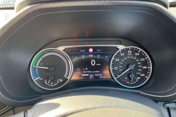 Nissan Juke 1.6 Hybrid Tekna 5dr Auto