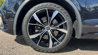 Volkswagen Tiguan 2.0 TDI 200 4Motion R-Line 5dr DSG