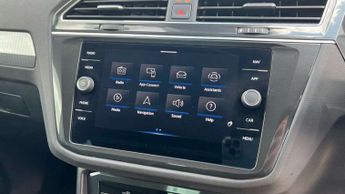 Volkswagen Tiguan 1.5 TSI 150 Life 5dr DSG