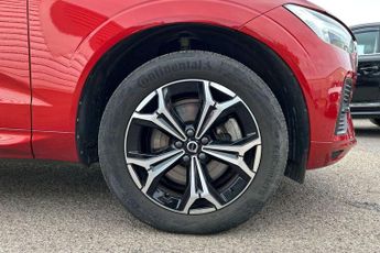 Volvo XC60 2.0 B4D Momentum 5dr AWD Geartronic