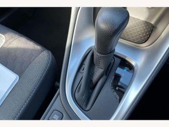 Toyota Yaris 1.5 Hybrid Icon 5dr CVT