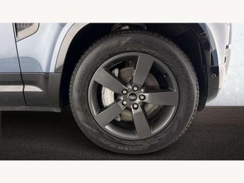 Land Rover Defender 3.0 D300 X-Dynamic HSE 110 5dr Auto [7 Seat]