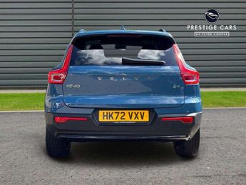Volvo XC40 2.0 B4P Ultimate Dark 5dr Auto