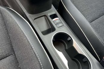 Renault Captur 1.6 E-Tech full hybrid 145 Techno 5dr Auto