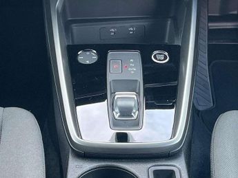 Audi A3 30 TFSI Technik 5dr S Tronic
