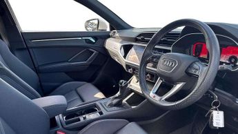 Audi Q3 40 TFSI Quattro S Line 5dr S Tronic