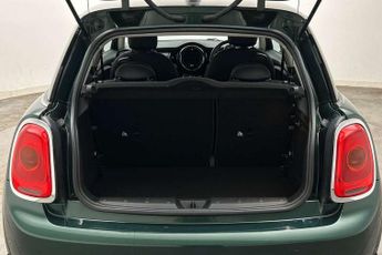 MINI Hatchback 1.5 Cooper 3dr Auto