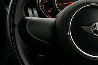 MINI Hatchback 1.5 Cooper 3dr Auto