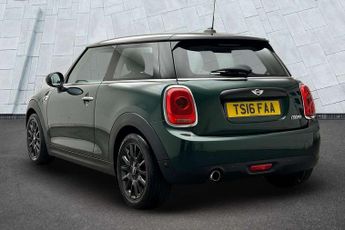 MINI Hatchback 1.5 Cooper 3dr Auto