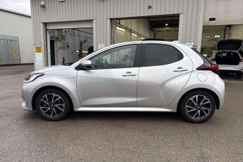 Toyota Yaris 1.5 Hybrid Design 5dr CVT