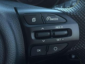 Kia Picanto 1.0 X-Line S 5dr Auto