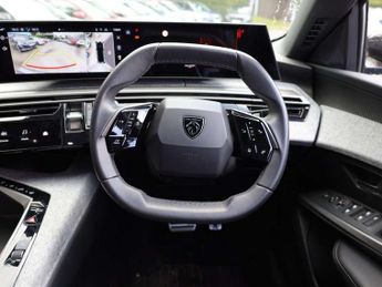 Peugeot 3008 1.2 Hybrid 136 Allure 5dr e-DSC6