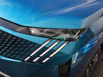 Peugeot 3008 1.2 Hybrid 136 Allure 5dr e-DSC6