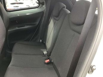 Toyota Aygo X 1.0 VVT-i Edge 5dr Auto