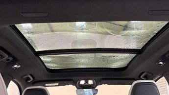 Volvo XC90 2.0 B5D [235] Plus Dark 5dr AWD Geartronic