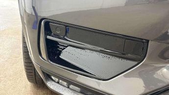 Volvo XC90 2.0 B5D [235] Plus Dark 5dr AWD Geartronic