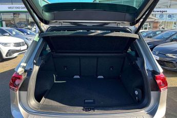 Volkswagen Tiguan 2.0 TDi 150 4Motion R-Line 5dr DSG