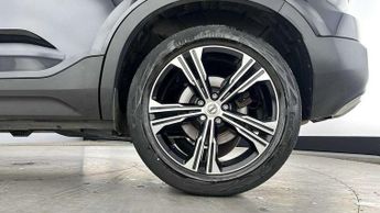 Volvo XC40 2.0 B4P Inscription Pro 5dr Auto