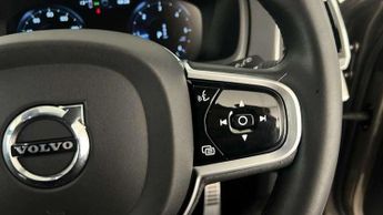 Volvo XC90 2.0 B5D [235] R DESIGN 5dr AWD Geartronic