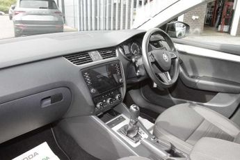 Skoda Octavia Estate 1.0 TSI SE Technology 5dr DSG