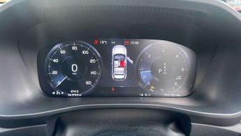 Volvo XC40 2.0 D4 [190] R DESIGN 5dr AWD Geartronic