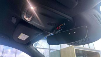 Volvo XC40 2.0 D4 [190] R DESIGN 5dr AWD Geartronic