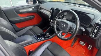 Volvo XC40 2.0 D4 [190] R DESIGN 5dr AWD Geartronic