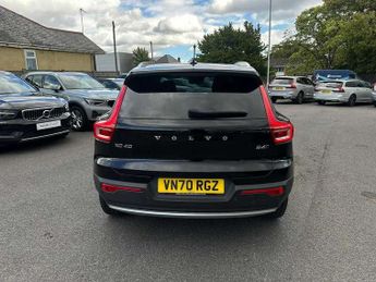 Volvo XC40 2.0 B4P Inscription 5dr AWD Auto