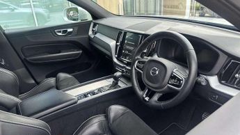 Volvo XC60 2.0 D4 R DESIGN 5dr AWD Geartronic