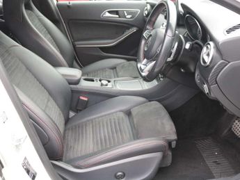 Mercedes-Benz A-Class A200d AMG Line Premium Plus 5dr Auto