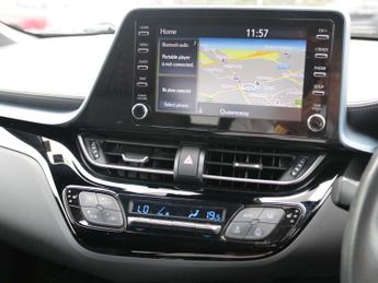 Toyota C-HR 1.8 Hybrid Design 5dr CVT