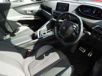 Peugeot 3008 1.2 PureTech Active Premium+ 5dr EAT8