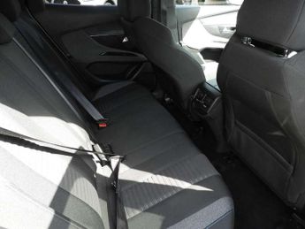 Peugeot 3008 1.2 PureTech Active Premium+ 5dr EAT8