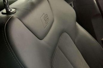 Audi A6 Avant 40 TDI S Line 5dr S Tronic